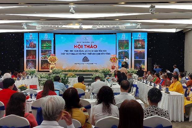 Khánh Hòa tổ chức Hội thảo phát huy tiềm năng giá trị di sản văn hóa Tháp Bà Ponagar với phát triển du lịch bền vững
